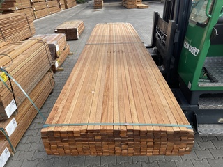 Ca. 207x Angelim Pedra Latten Geschaafd , 21x40mm, lengte 425cm